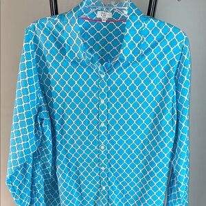crown & ivy Turquoise and White Geometric Button-Up Shirt